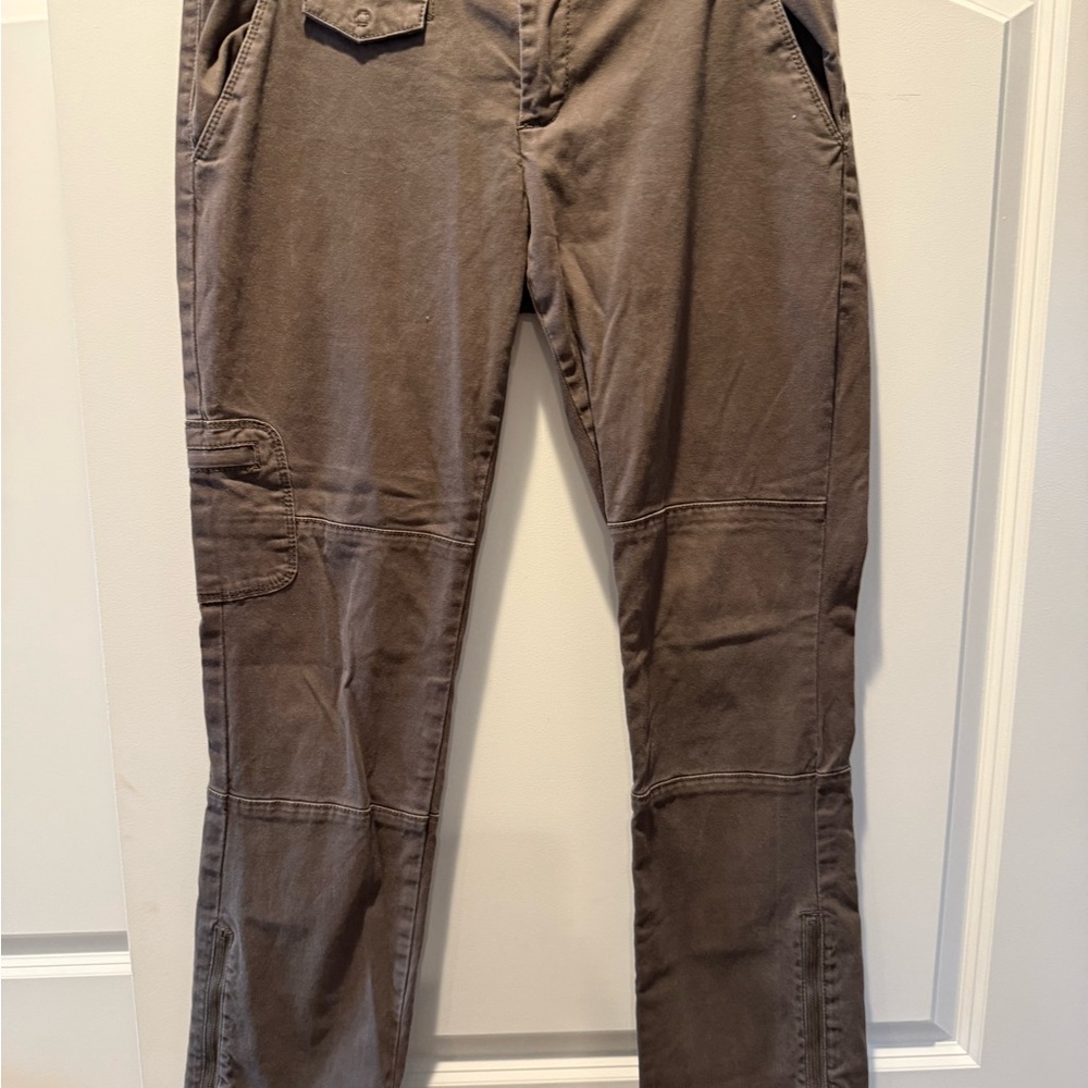 Woman’s Brown Casual Pants
